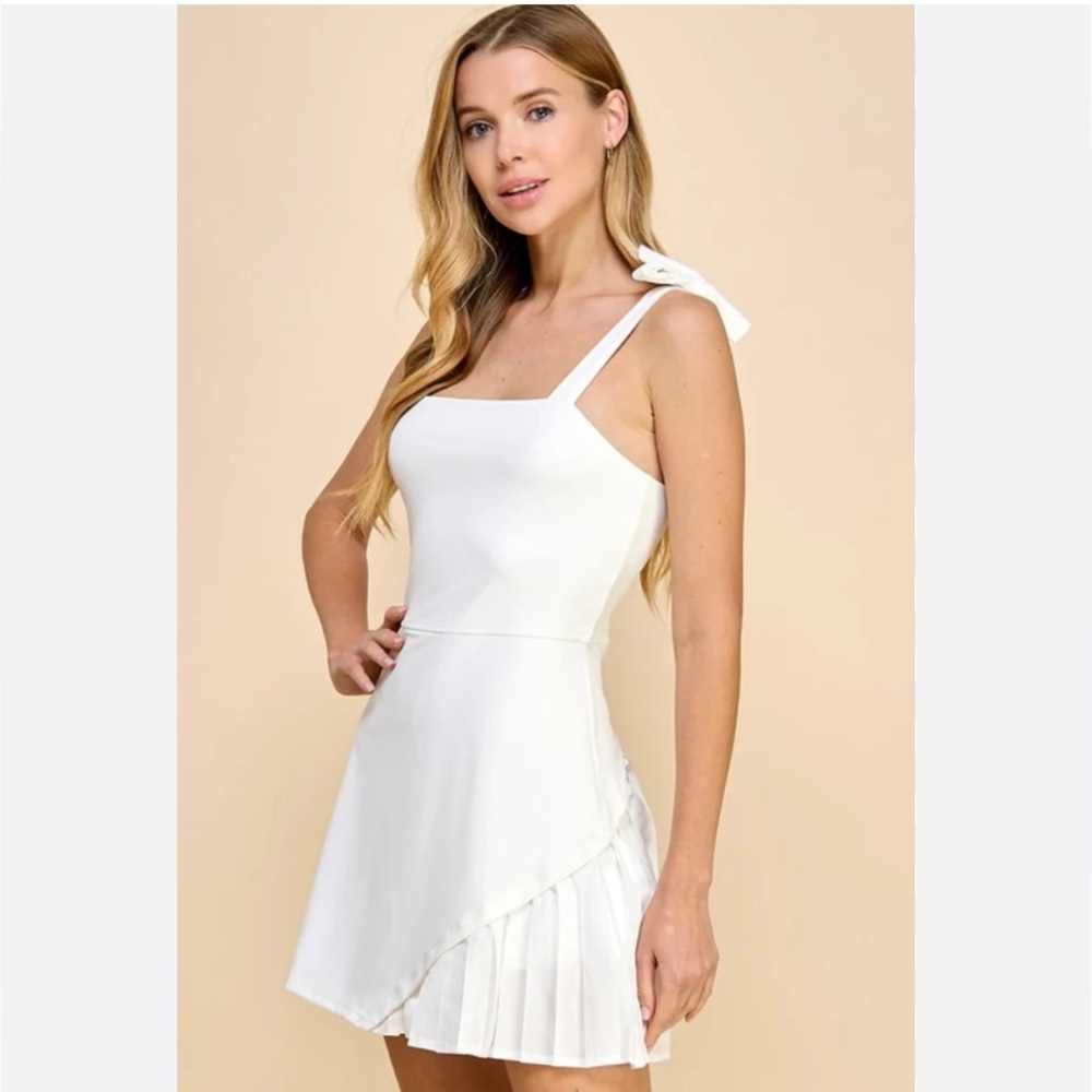 Altar’d State Revival Prep In Your Step Pleated Dress Size L NWOT